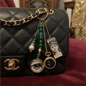 NEW FORNASETTI INSPIRED BAG CHARM PURSE KEYCHAIN GOLD GREEN BLACK DESIGNER READY